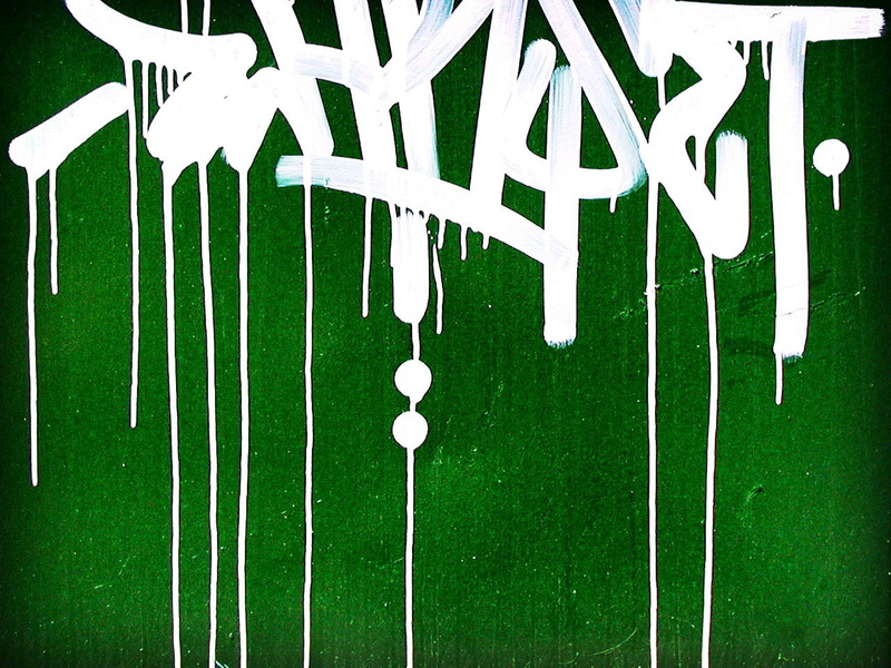 graffiti, nature, outdoors, no people, park, decoration, seat, park - man made space, green color, day, 720P, high angle view, pattern, wall, hanging