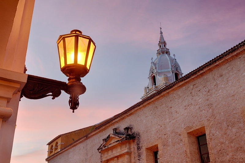 1080P, Bolivar, the evening, Cartagena Cathedral, the building, lighting, Cartagena, light, Gethsemane, The Cathedral of Santa Maria la Vieja, lantern