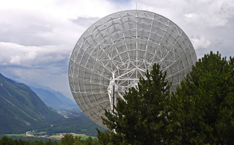 leuk, radio telescope, travel destinations, satellitenbeoabachtung, geometric shape, satellite Dish, parabolic mirrors, shape, alpine, observatory, outdoors
