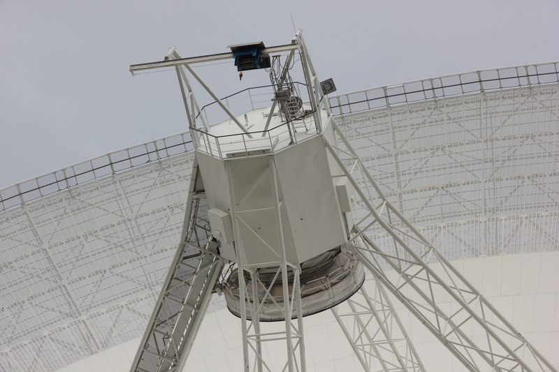 technology, large, germany, effelsberg, reflector, day, architecture, metal, equipment, built structure, exploration, travel, science, water, tall - high