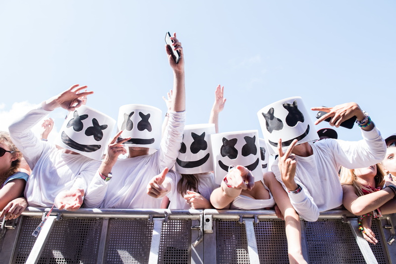 day, fan - enthusiast, human arm, young adult, limb, adult, people, group of people, marshmello, competition, 1080P, sport, crowd, excitement, music, arms raised