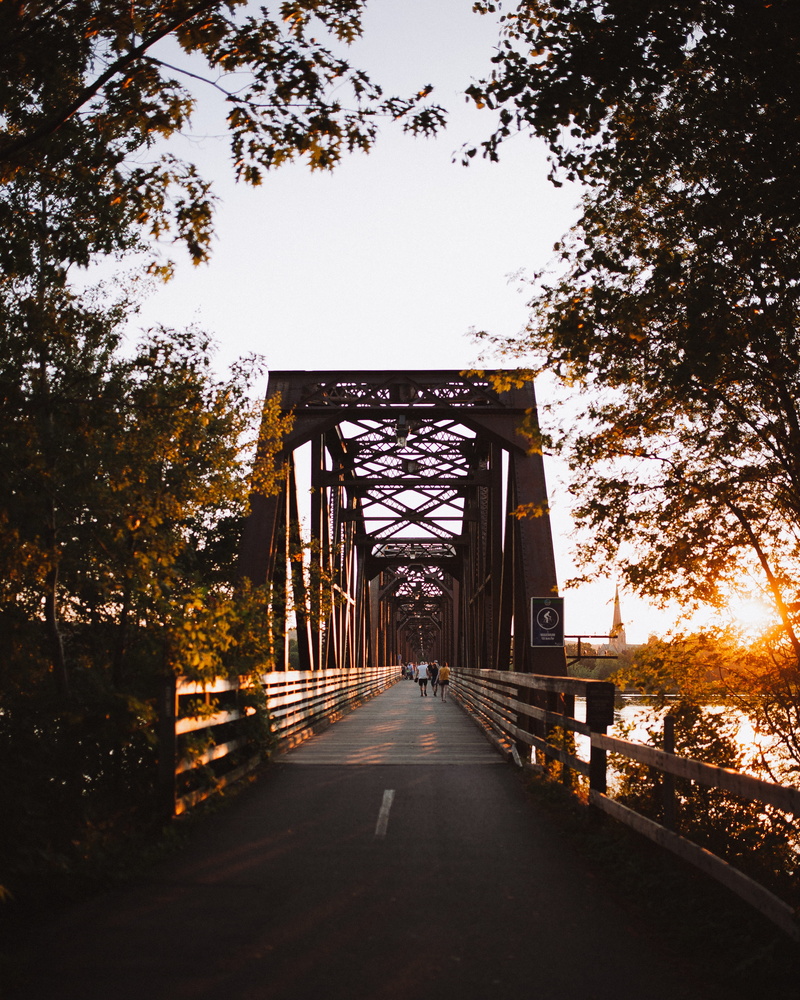 way, diminishing perspective, suspension bridge, bridge - man made structure, built structure, people, light, transportation, road, golden, 2K, architecture
