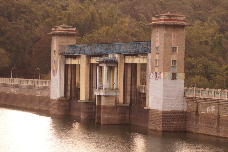 water, sturgeon, building, archaeology, river, eruption, 5K, architecture, bunker, promontory, dam, reservoir, bridge, animal, building exterior, plant