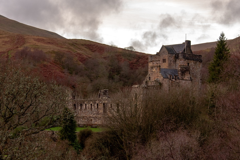 mountain, plant, plateau, castle campbell, fort, architecture, scottish castle, building exterior, history, concrete, scotland, environment, old, castle