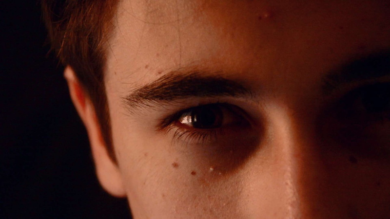 terror, adult, human face, movie, studio shot, boy, contemplation, human eye, men, body part, close-up, child, 1080P, depression - sadness, teenager, eyebrow