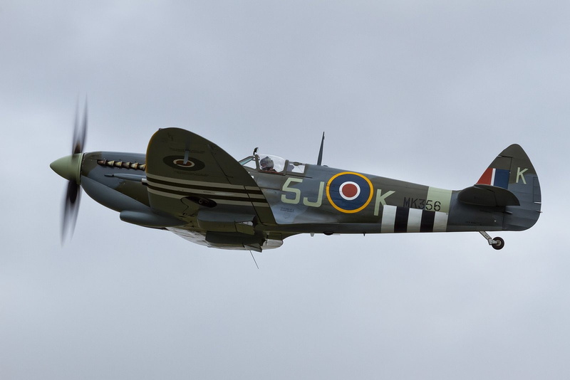 720P, war, airplanes, airshow, flying, sky, flight, aeroplane, supermarine, aircraft, bomber, fighter, raf, warbirds, spitfire