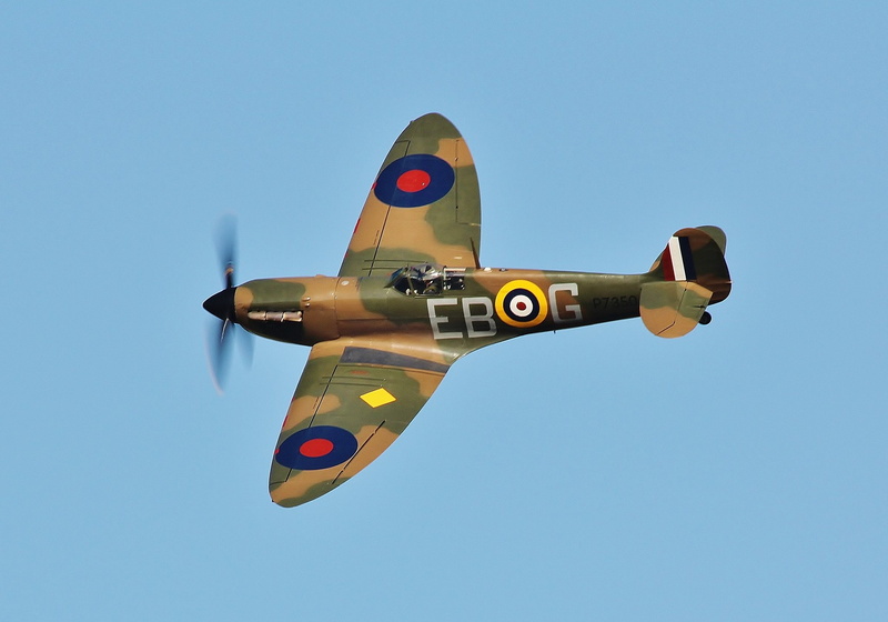 war, airplanes, aircraft, supermarine, sky, raf, flying, flight, warbirds, bomber, aeroplane, 1080P, airshow, fighter, spitfire
