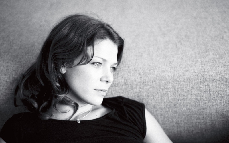 females, Actresses, looking away, hairstyle, women, waiting, depression - sadness, contemplation, teenager, one person, close-up, Jessica Schwarz, indoors