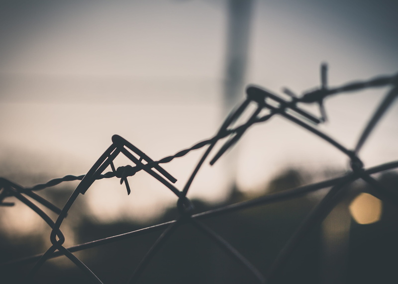 authorial, nature, protection, out, outdoors, security, fence, chainlink fence, close-up, barrier, 4K, day, barbed wire, safety, ribeirão preto, sky, no people