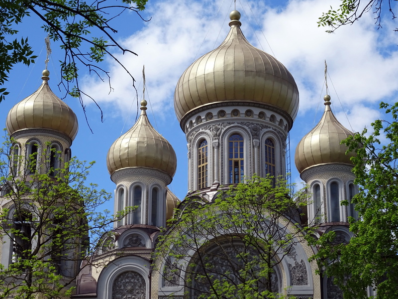 5K, plant, vilnius, architecture, sky, lithuania, gray, building, europe, building exterior, domes, religion, daytime, spire, outdoors, spirituality, belief