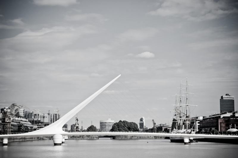 modern bridge, bridge sailing ship, waterfront, water, bridge - man made structure, travel, built structure, bridge, building, monochrome, modern, day