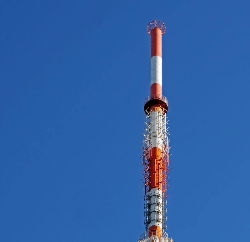 nature, fm, wdr, blue, pipe - tube, building exterior, industry, architecture, day, tall - high, radio mast, transmitter, built structure, factory, mast tip