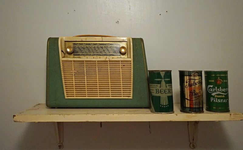 50s, 5K, variation, transistor, retro styled, table, assorted, indoors, nostalgia, radio, telephone, the past, still life, green, retro, no people, shelf