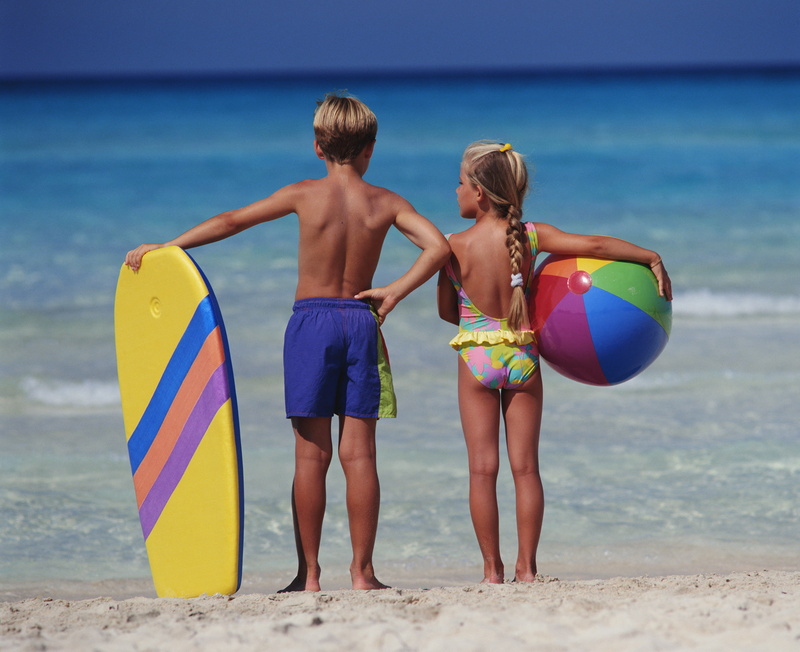 one, boy, boys, 1080P, background, mood, shorts, sea, stay, s, girl, piece, swimsuit, pink, blue, children, green