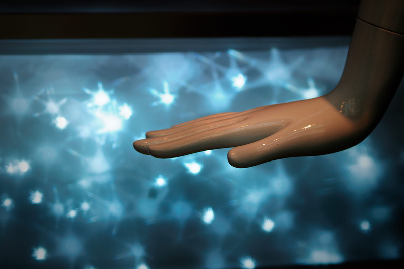 hand, 2K, glint, blue, swimming pool, low section, argentina, illuminated, close-up, body part, human hand, ornament, lifestyles, nightlife, buenos aires