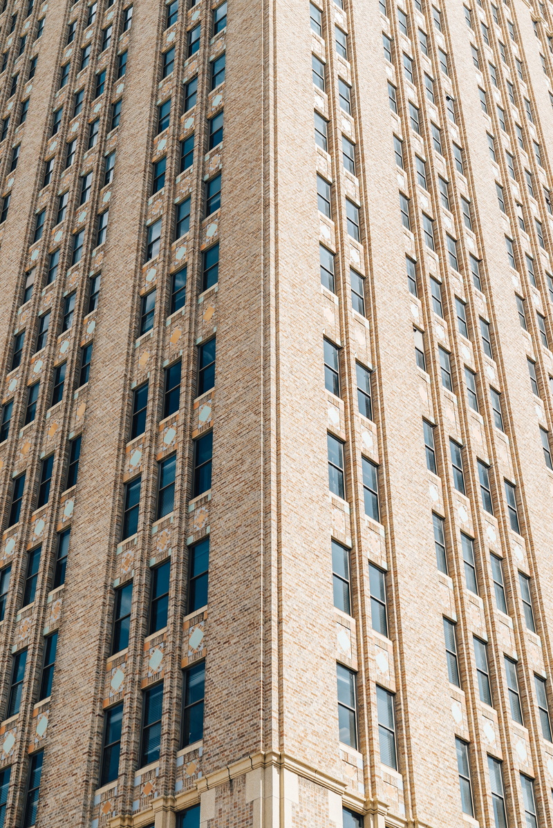 urban, building exterior, pattern, outdoors, apartment building, built structure, office building, condo, town, skyscraper, home decor, 2K, office, window shade