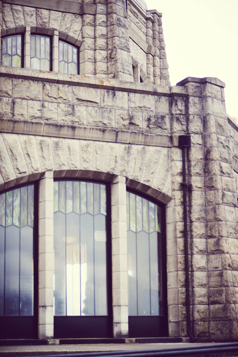 day, stained glass, wall - building feature, glass - material, window, architecture, 5K, outdoors, history, nature, sky, wall, travel destinations, the past