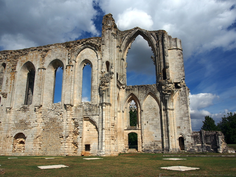 damaged, maillezais cathedral, history, cathedral, deterioration, st peter maillezais, ancient, cloud - sky, ruined, religious, built structure, no people