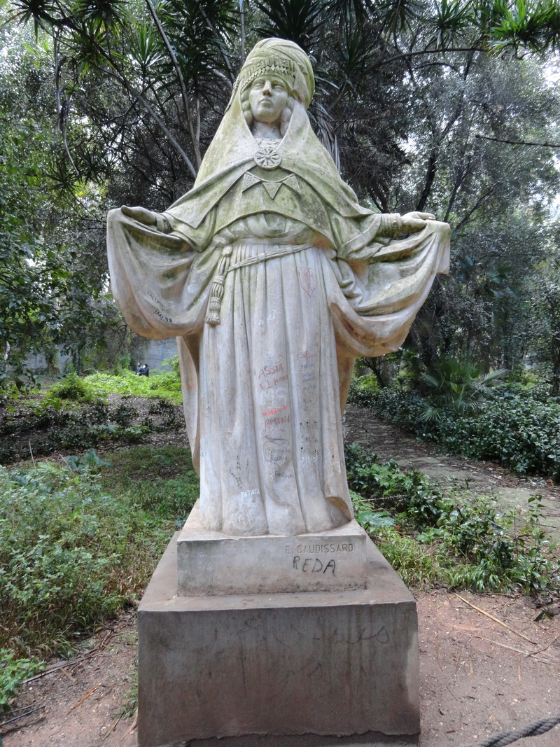 sculpture, religion, statue, plant, monument, male likeness, day, angel, spirituality, cemetery, 4K, female likeness, representation, tree, nature, craft