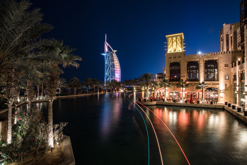 burj, skyscraper, dubai, no people, built structure, sky, night al tsar, reflection, dusk, illuminated, nature, water, tree, river, perfect, plant, 5K