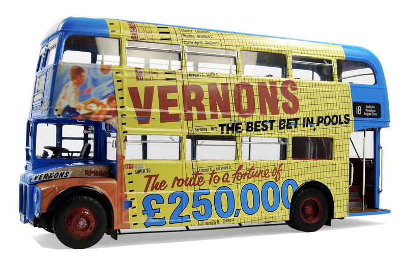 england, street, traffic, engine, yellow, wheel, transportation, collect, school bus, bus, locomotion, model buses, nature, london, western script, no people