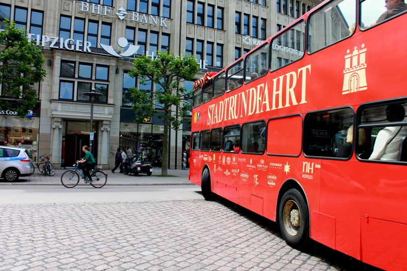 incidental people, double-decker bus, travel, built structure, 4K, land vehicle, architecture, lower saxony, transportation, city life, public transportation