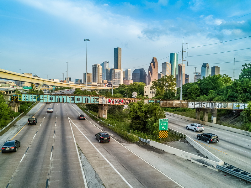 dji, car, skyscraper, transportation, built structure, building, cloud - sky, mavic, modern, no people, united states, 4K, washington ave./ memorial park