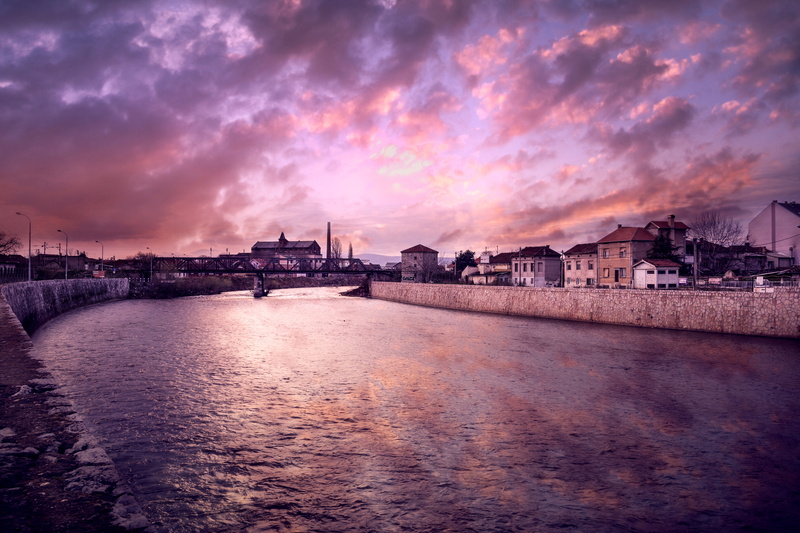 urban skyline, water, cloud - sky, cloudy, travel destinations, town, ni, built structure, bridge, outdoors, no people, clouds, 5K, bridge - man made structure
