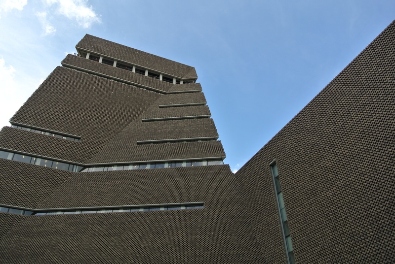 travel, cloud - sky, london, brickwork, low angle view, city, day, 4K, tate, tourism, history, building, sky, wall, place, the past, modern, architecture
