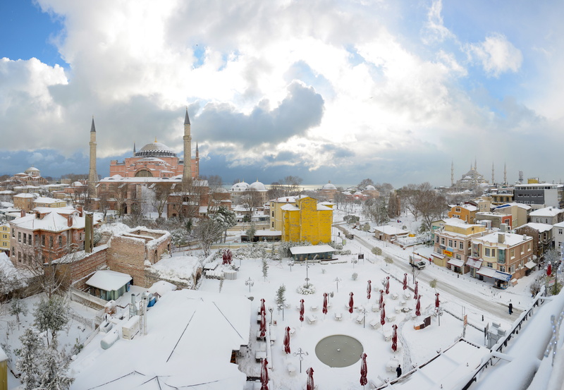 aya sofia, place of worship, architecture, cityscape, 8K, sultanahmet, crowd, high angle view, built structure, cold temperature, building exterior, sky