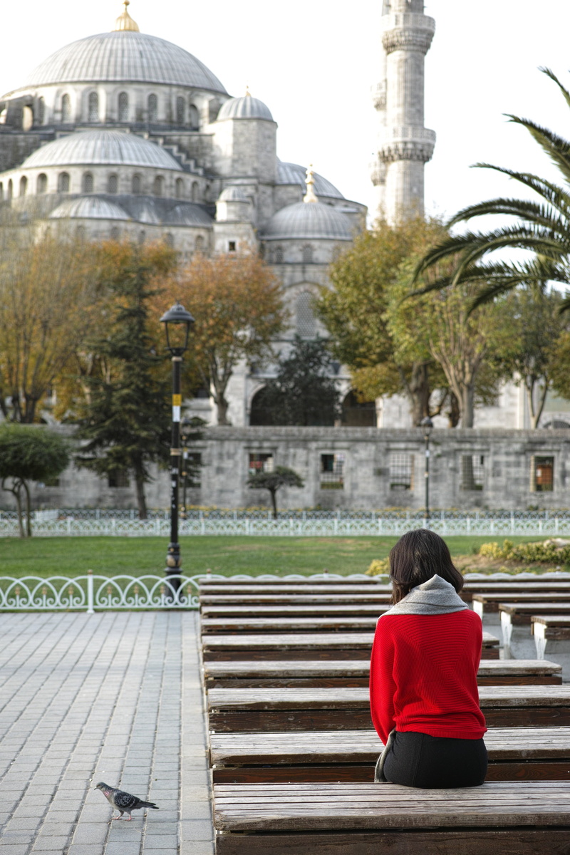 istanbul, spirituality, islam, place of worship, cami, lifestyles, turkey, architecture, vertical, turkey - Middle East, real people, women, rear view