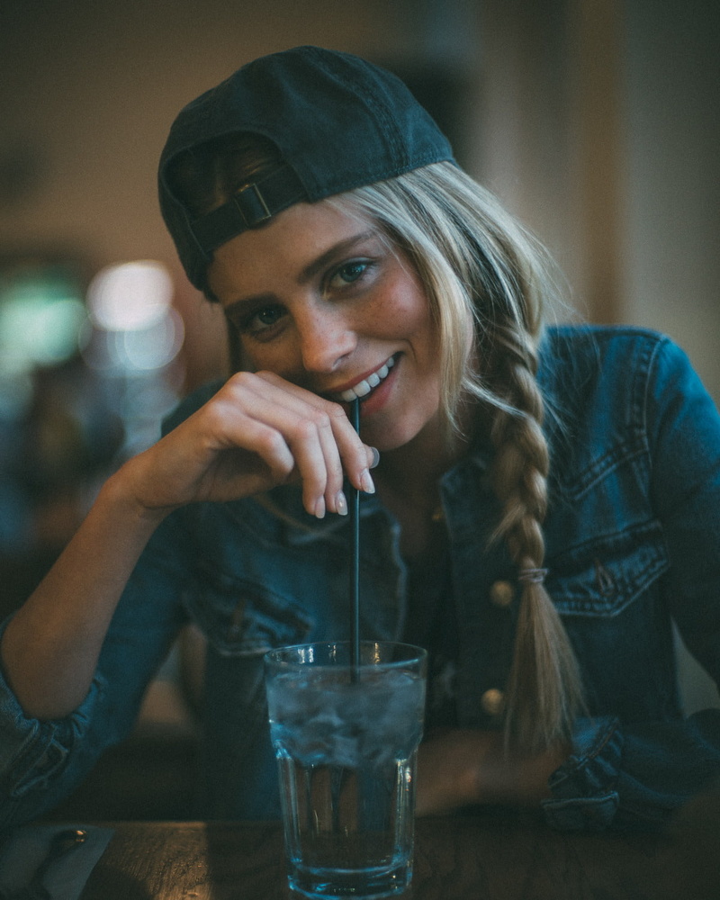 Braided hair, smiling, looking at viewer, drinking glass, women, 720P, braids, blue eyes, blonde, Allison Holton