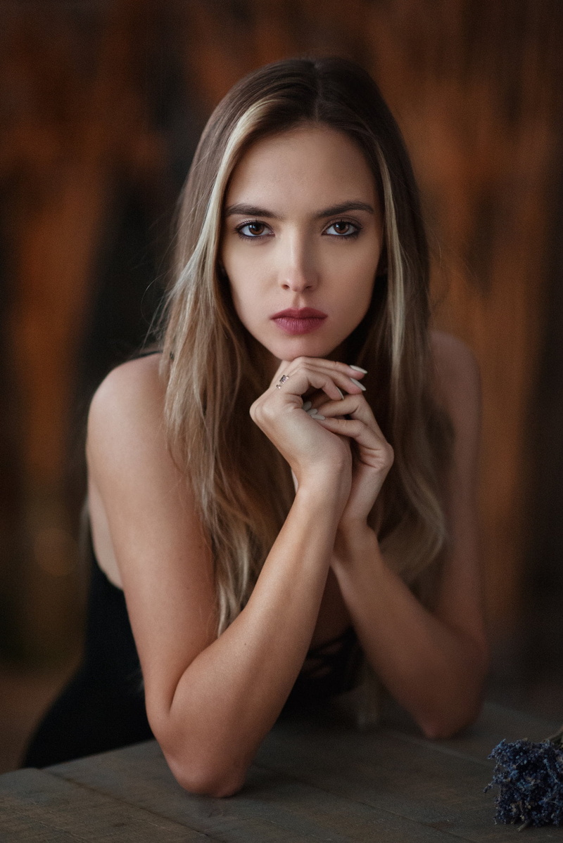 1080P, looking at viewer, portrait, Victoria Lukina, table, women, rings, white nails, brown eyes, brunette, lipstick, long hair, makeup, Maxim Maximov