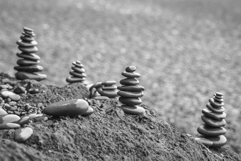 nut, iceland, day, acorn, large group of objects, in a row, grayscale, food, cairn, nature, pebble, sea, 8K, flora, land, no people, relaxation, chess