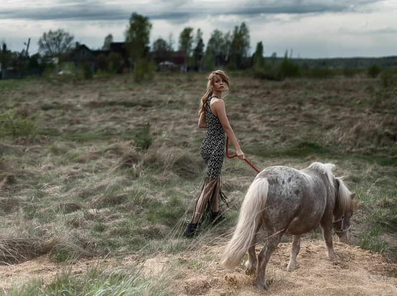 floral, hair, land, s, grass, Nastya, Anastasia Shcheglova, outdoors, plant, pets, pony, animal wildlife, domestic animals, one person, vertebrate, 5K
