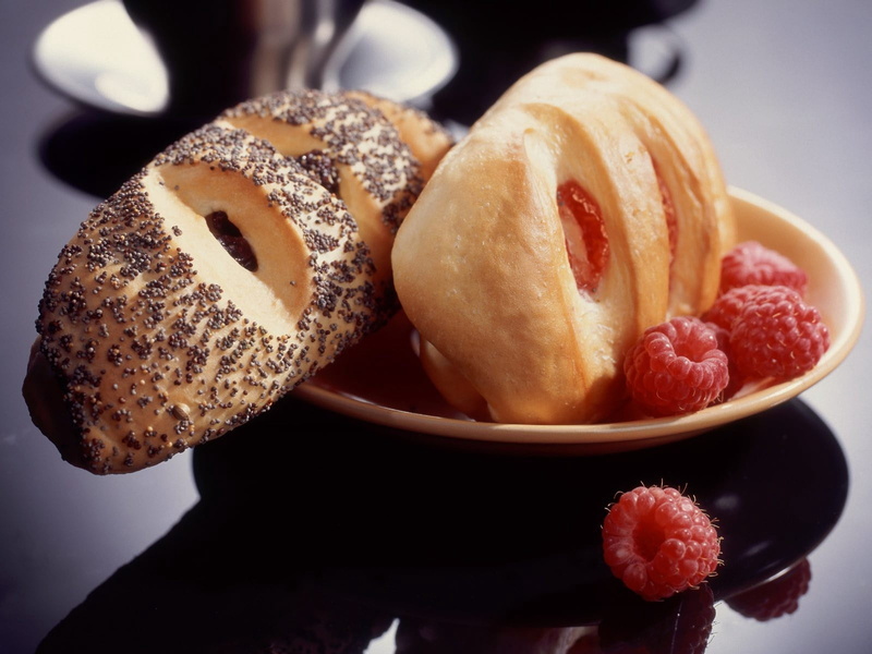 wellbeing, food and drink, sweet, temptation, table, food, poppy seed, indulgence, berry fruit, focus on foreground, raspberries, close-up, ready-to-eat