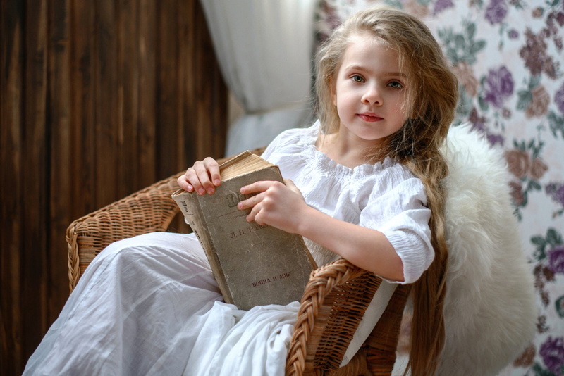 Child, Book, Blonde, 1080P, Green Eyes, Little Girl, Photography, Chair