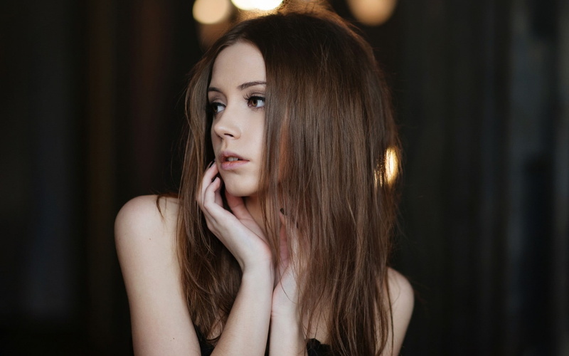 Skinny, portrait, Depth Of Field, Bare Shoulders, face, 1080P, Long Hair, model, bokeh, Brown Eyes, Open Mouth, Xenia Kokoreva, brunette, Looking Away