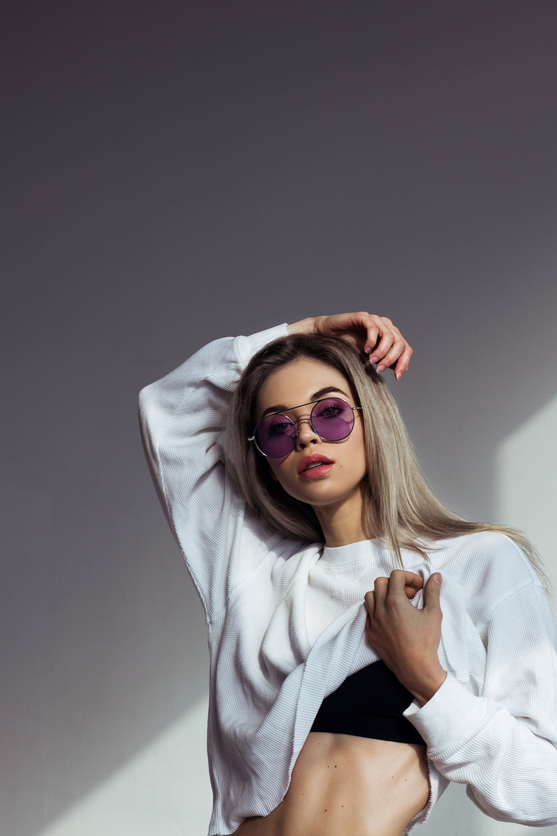 beauty, young adult, gray background, hairstyle, hair, one person, glasses, pink lipstick, studio shot, portrait, beautiful woman, sweatshirts, sunglasses