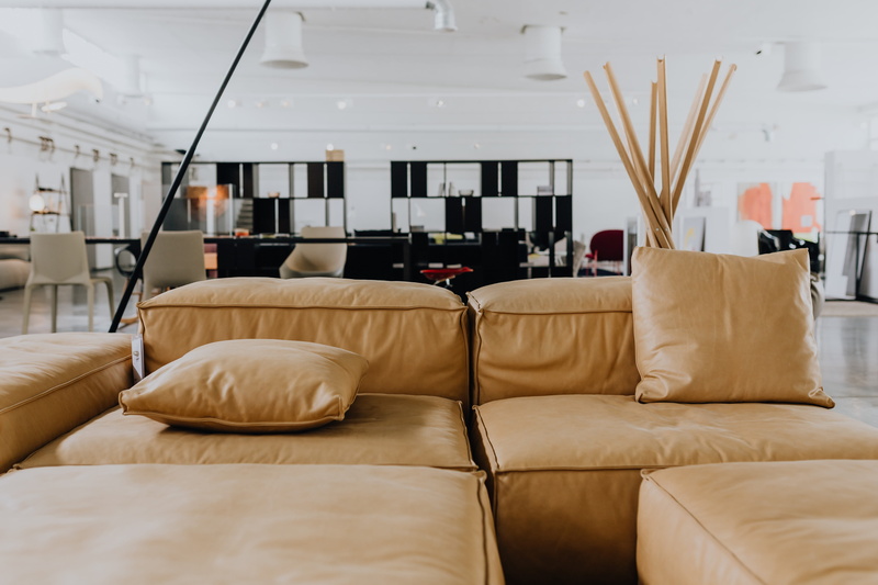 pillow, home, domestic room, living room, amp, tan, brown, no people, designer, modern, stuffed, furniture, lighting equipment, absence, seat, comfortable