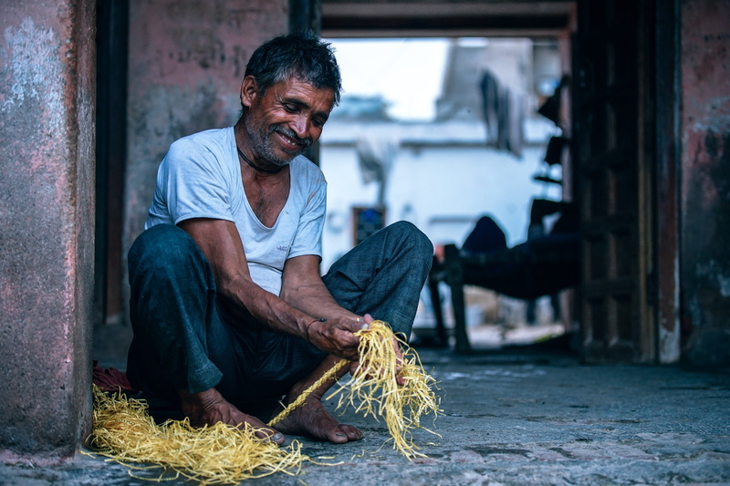 working, day, man, farm, smiling, village, one person, old, farming, selling, hand, senior, outdoors, grass, food, hat, real people, brown, 5K, thumbs