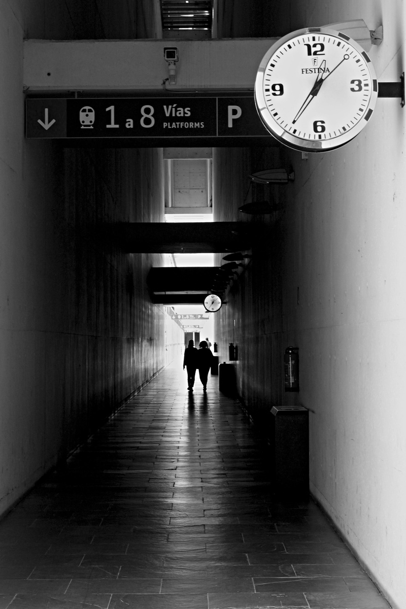 lifestyles, watches, incidental people, ceiling, second, illuminated, wall - building feature, time, station, building, leisure activity, fear, two people