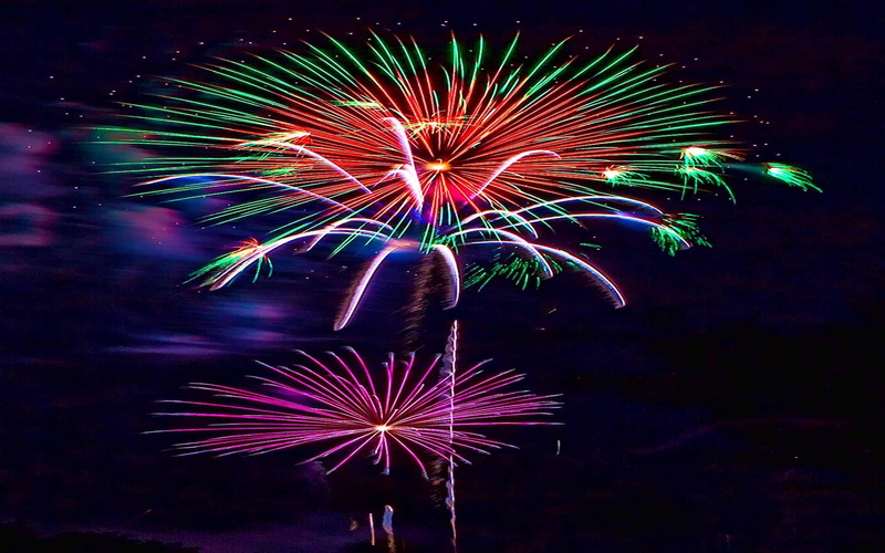 sparking, beautiful, 3d and abstract, enjoy, fire, amazing, fascinating, works, 1080P, fireworks, purple, celebration, green, red, colorful