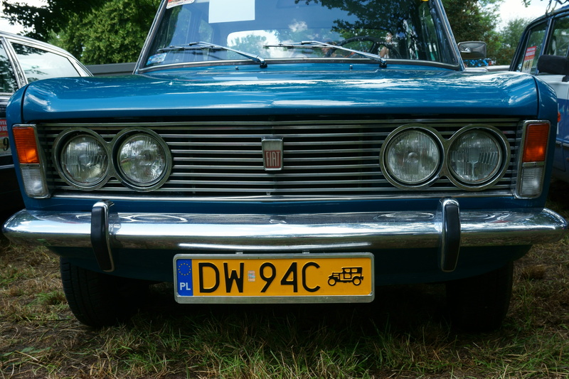 maska, mode of transportation, text, polski fiat, fiat, vintage car, communication, field, polski, nature, stare auto, transportation, headlight, front view