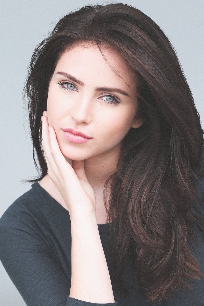 blue eyes, women, simple background, long hair, brunette, 720P, actress, Ryan Newman