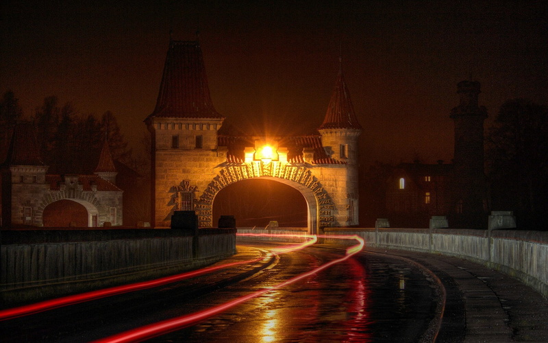  urban Scene, europe, light, cityscape, twilight, sky, history, travel Destinations, outdoors, old, fort, building Exterior, cultures, place of worship