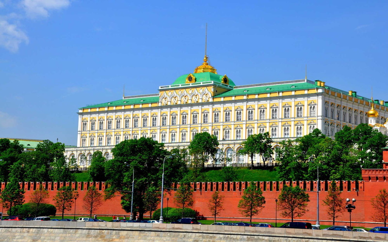 sky, clear sky, kremlin, government, building exterior, no people, 2K, architecture, plant, city, outdoors, great, blue, tree, hd, travel, built structure
