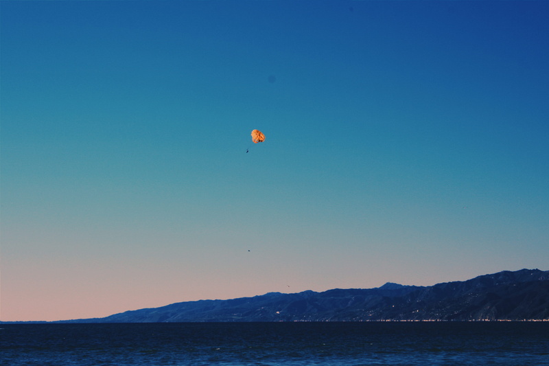 hue, yellow, parachute, water, blue, flying, scenics - nature, extreme sports, sunset, sport, nature, mountain range, copy space, paragliding, united states