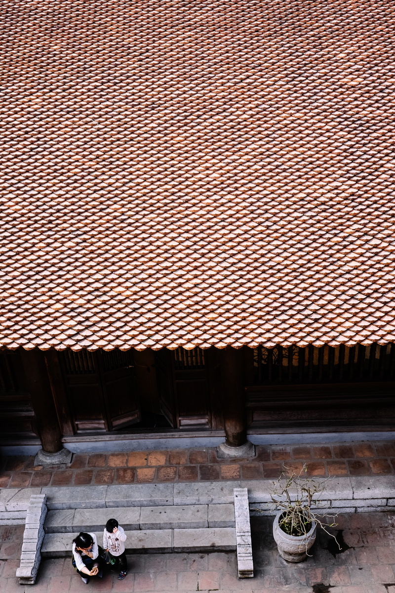 place of worship, nature, people, waiting, kid, design, lying down, standing, outside, architecture, woman, building, aerial, day, near, 4K, roof Tile