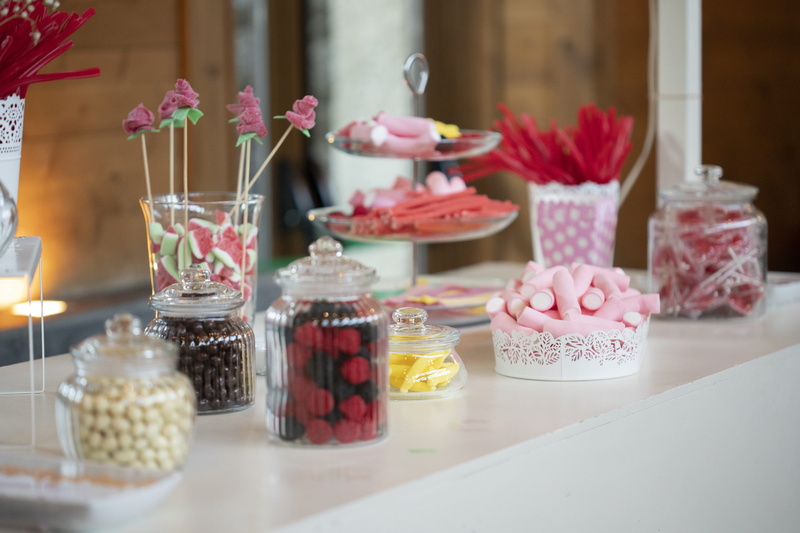 marshmallows, pink color, candy colors, malvadisco, chuche, jar, sweets of colors, delicious, cake, indulgence, glass - material, temptations, sweet, sweets